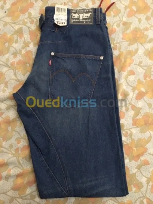 jeans Lévis Strauss 501 original