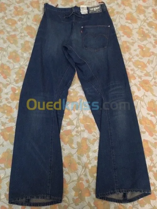 jeans Lévis Strauss 501 original
