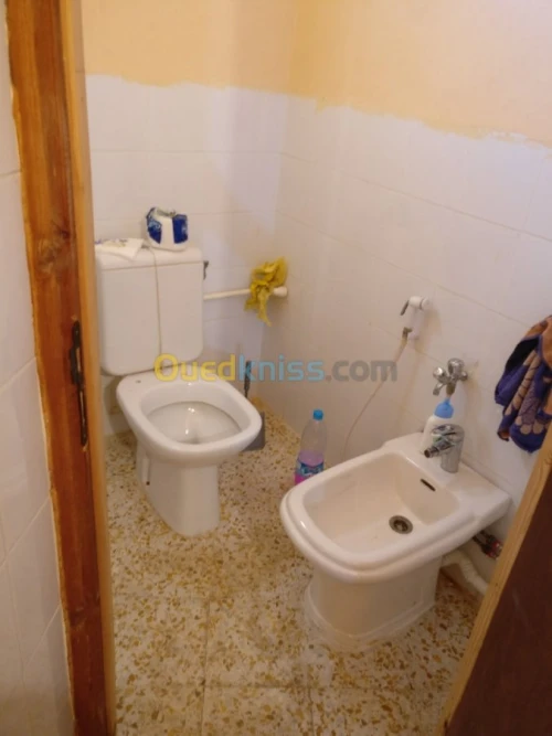 Location Appartement F2 Chlef Tenes