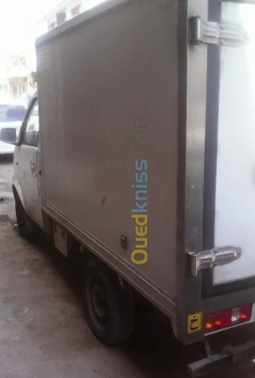location min fourgan avec chauffeur 