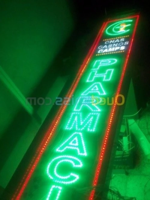 panneaux pub a led