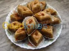 GATEAUX