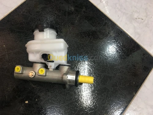 POMPE DE FREIN ISUZU D-MAX