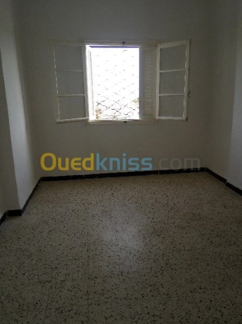 Vente Appartement F4 Tipaza Kolea