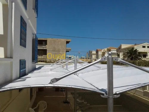 parking Abri..couverture de Piscine.
