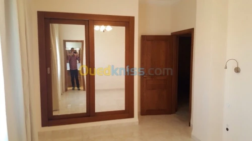 Location Appartement F5 Alger El achour