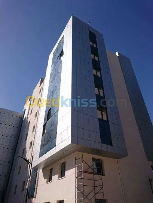 mûr rideaux et alucobonde 