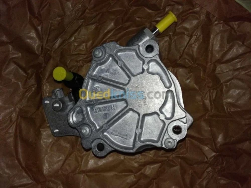 POMPE A VIDE PEUGEOT / CITROEN 2.2 HDI