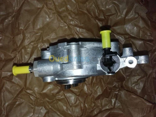 POMPE A VIDE PEUGEOT / CITROEN 2.2 HDI