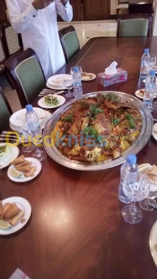 رئيس مطبخ  بشهادة فرنسية 