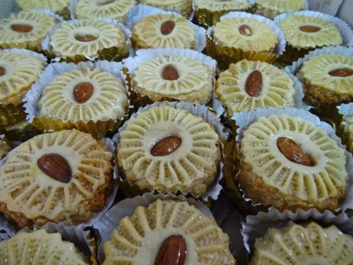 gâteaux orientaux, pièce montée....