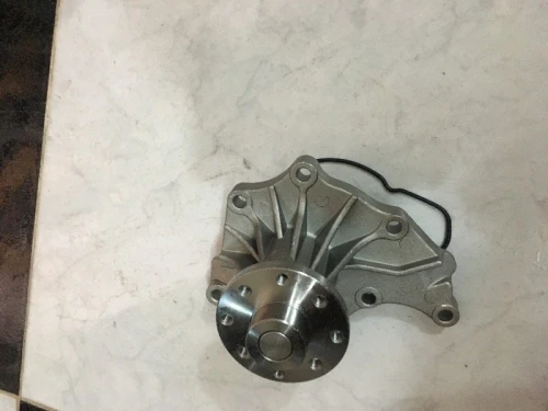 POMPE A EAU FORYOTA 4JB1