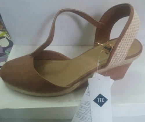 Sandale pour dames /jeunes filles