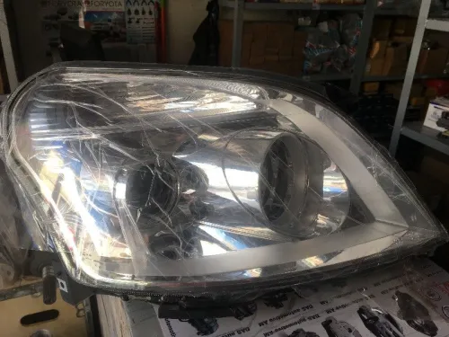 PHARE OPTIQUE AVANT FOTON TUNLAND/1037