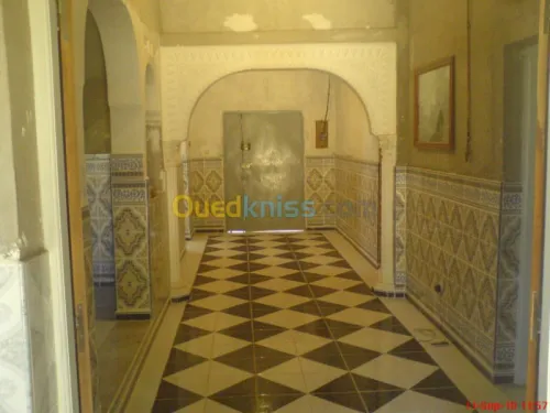 Vente Niveau De Villa F5 Biskra Lichana
