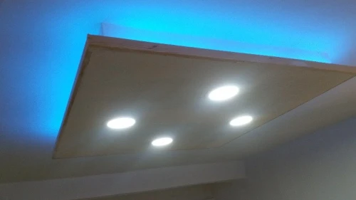 montage faux plafond b13 pvc