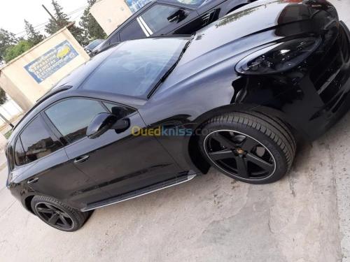 Marche pied pour PORSCHE MACAN 2014+