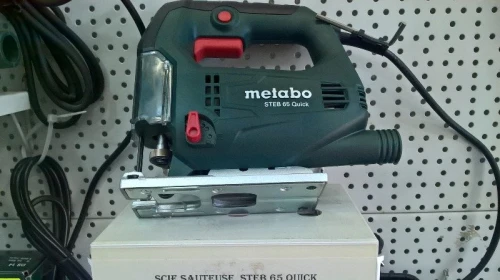 Scie Sauteuse STEB 65 en Coffret