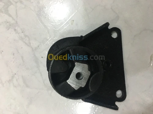 SUPPORT BOITE DE VITESSE TATA INDICA