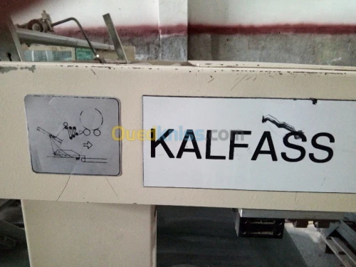 Cellophaneuse  industrielle  KALLFASS