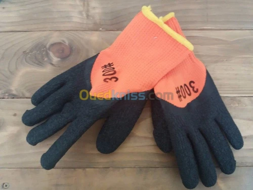 Confection vêtements de travail. 