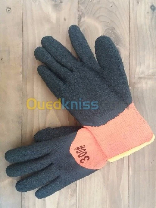 Confection vêtements de travail. 