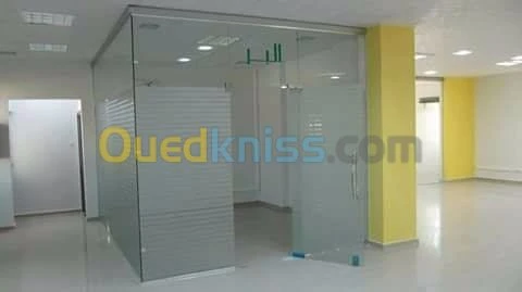 Vitrine en verre trempé
