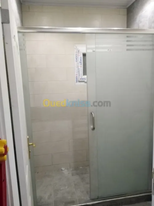 Cabine de douche italienne en verre