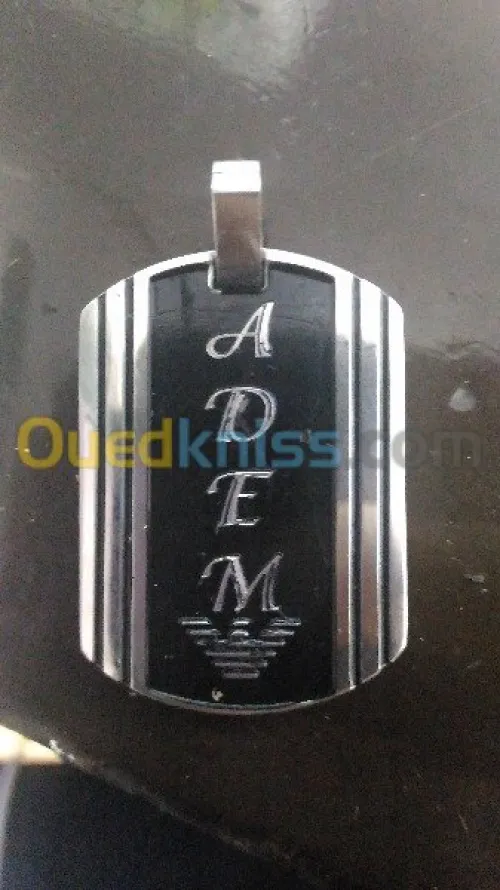 Pendentifs bague parure boucle d'oreille