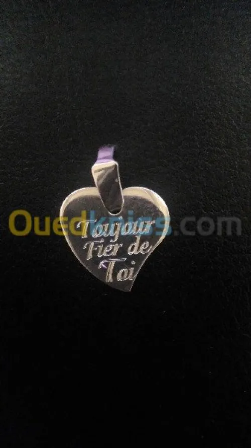 Pendentifs bague parure boucle d'oreille