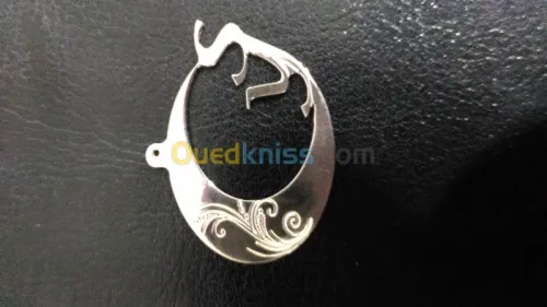Pendentifs bague parure boucle d'oreille