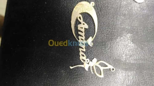 Pendentifs bague parure boucle d'oreille