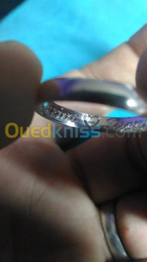 Pendentifs bague parure boucle d'oreille
