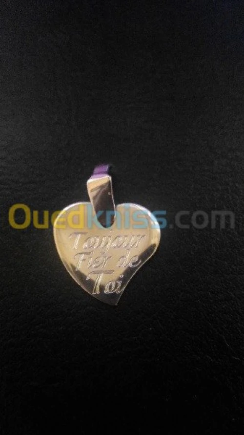 Pendentifs bague parure boucle d'oreille