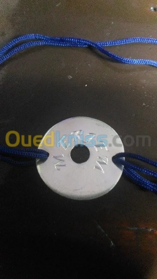 Pendentifs bague parure boucle d'oreille