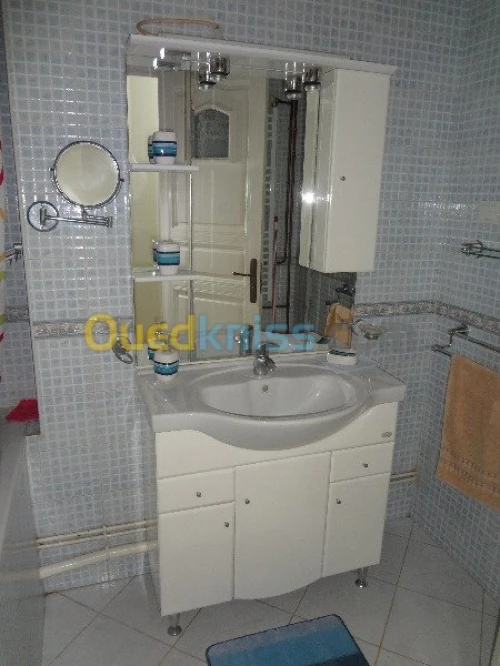 Location vacances Appartement F3 Alger Ain naadja