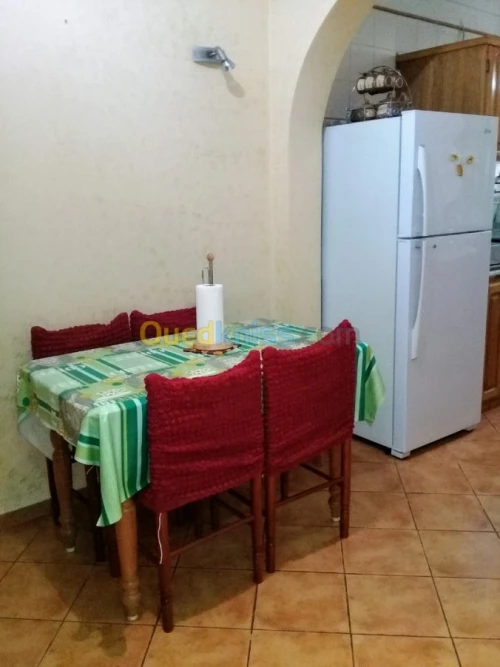 Location vacances Appartement F3 Alger Ain naadja