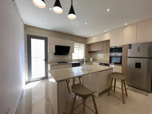 Location Appartement F4 Alger Hydra