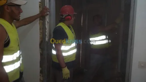 Travaux de Démolition et nettoyage.