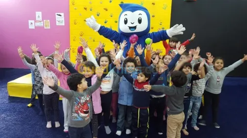 Aire de jeux avec restauration