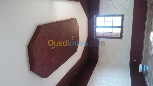 Peinture moderne , pvc , platre