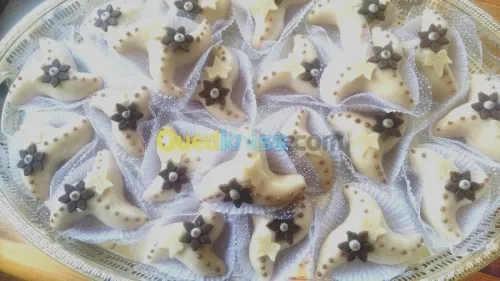 Prends toute commande de gâteaux 