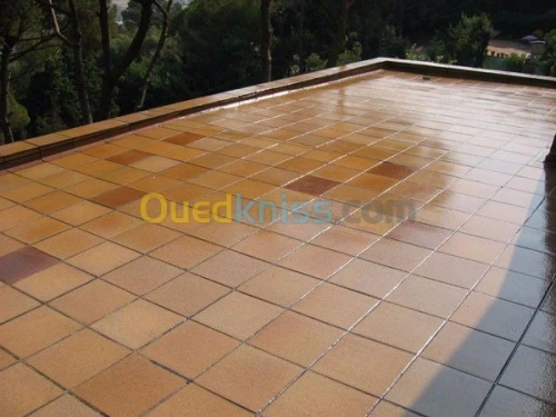maçon & piscine étanchéité madrier