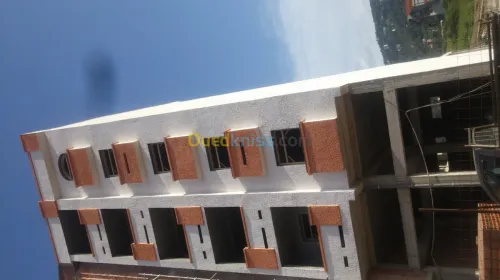 PROJECTION ET TRAITEMENT DE FAÇADE