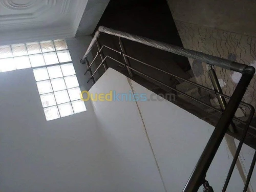 Rampe d'escalier aluminium