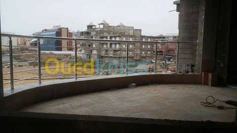 Rampe d'escalier aluminium