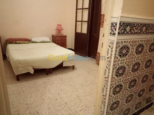 Location Appartement F2 Oran Ain el turck