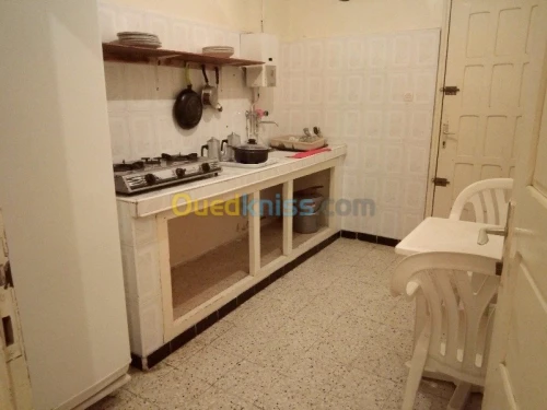 Location Appartement F2 Oran Ain el turck