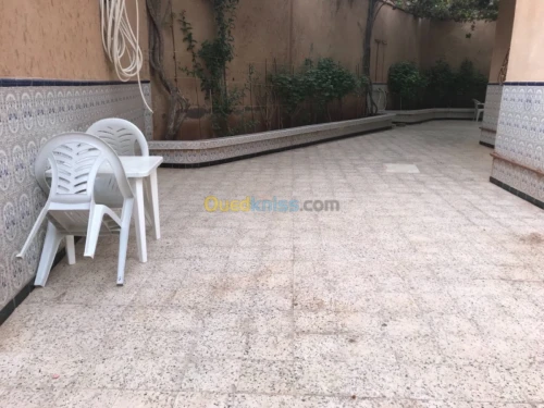 Location Appartement F2 Oran Ain el turck