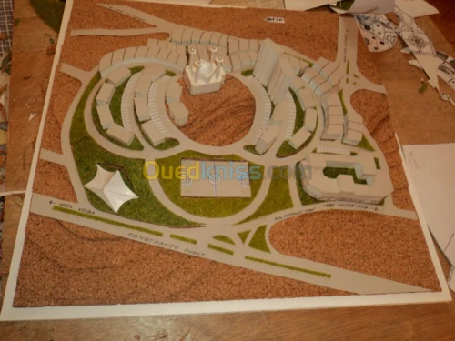 ARTISTE-PEINTRE-MAQUETTISTE AZZABA